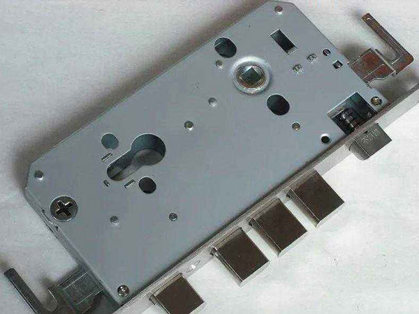 黔西南24小时上门开锁公司